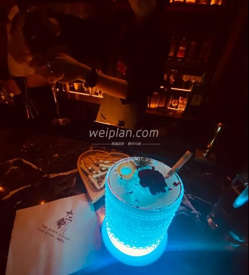 北京夜生活的醉美食光–十二都MAGIC BAR4