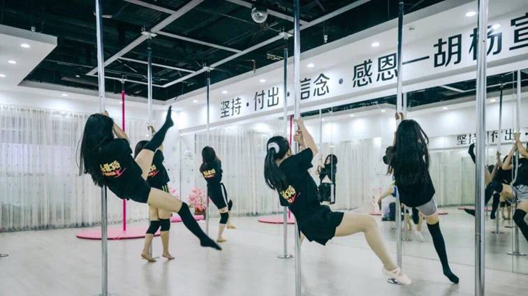 东城家庭式舞蹈工作室让你这个冬天不再寒冷–飞舞舞蹈工作室(雍和宫店)3