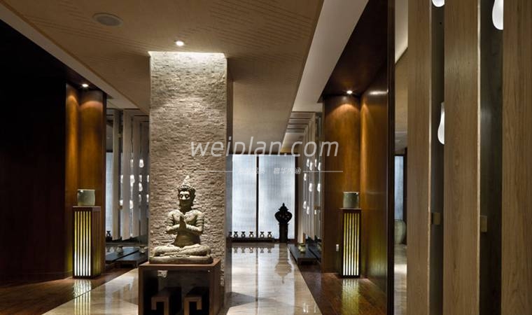 男性生殖系统保养按摩 – 生命吠陀与泰式抓龙筋的对比
