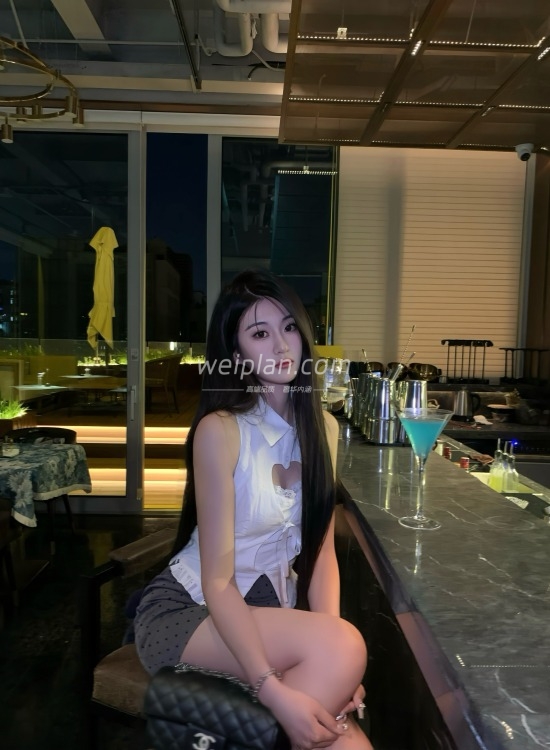 北京夜生活深处的微醺秘境：京巷花园露台酒吧3